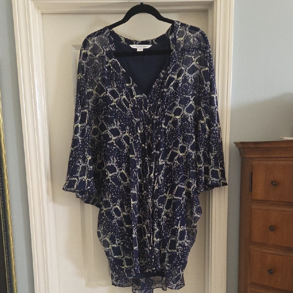 Diane Von Furstenberg Navy and Ivory Patterned Long Sleeve Dress